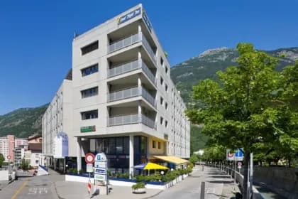 Hotel Good Night Inn Außenansicht