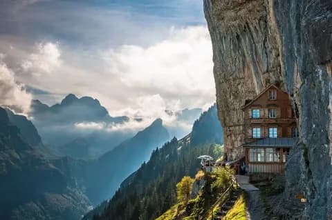 Ebenalp & Berggasthaus Aescher – Spektakuläres Felsengasthaus der Schweiz